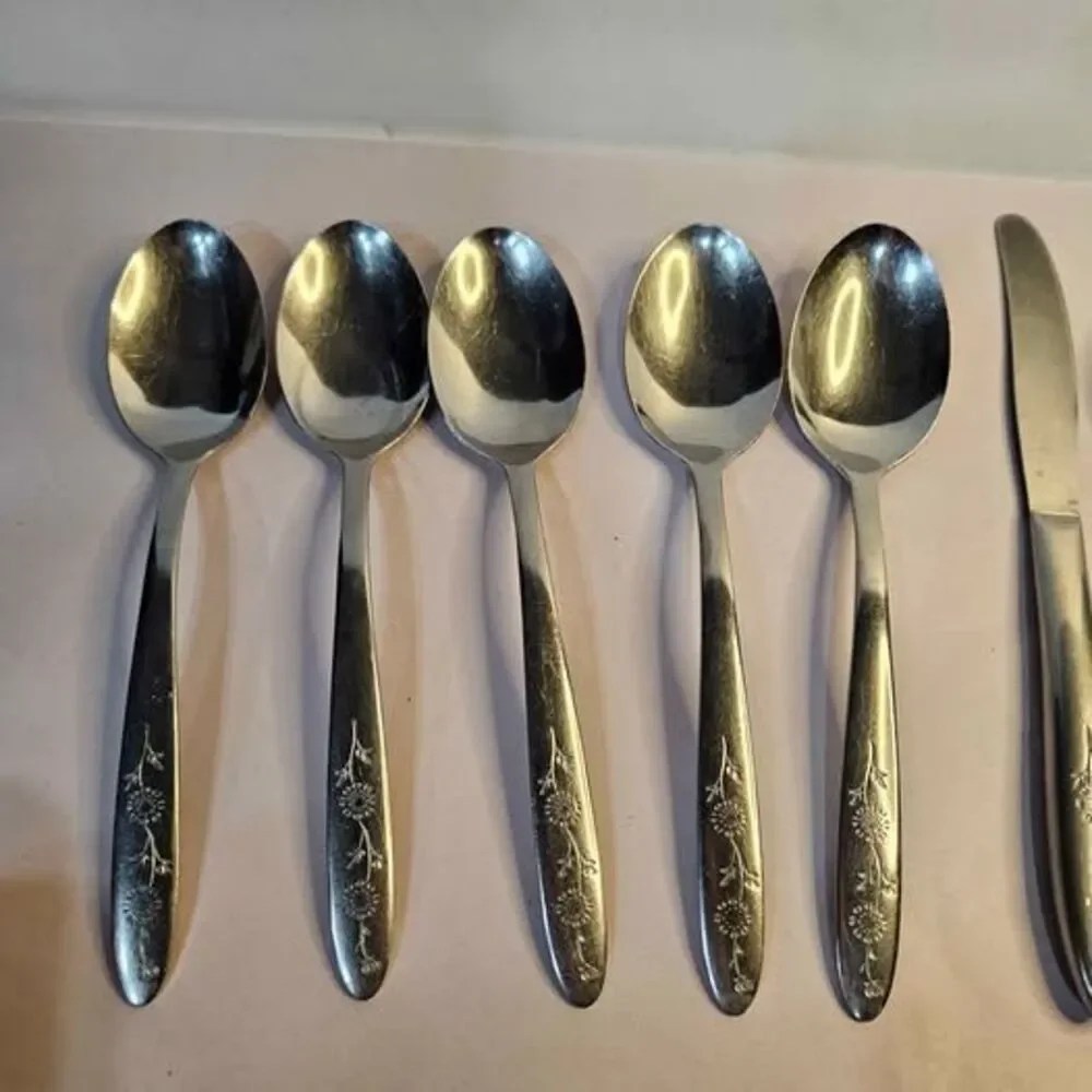 Wood Dale Stainless Steel Flatware Set - 7 Pieces
